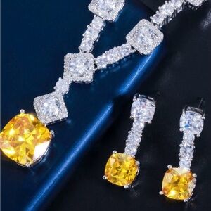 Elegant Yellow and Silver Jewelry Set